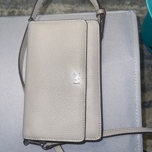 Firm EUC light gray Michael Kors crossbody clutch phone holder